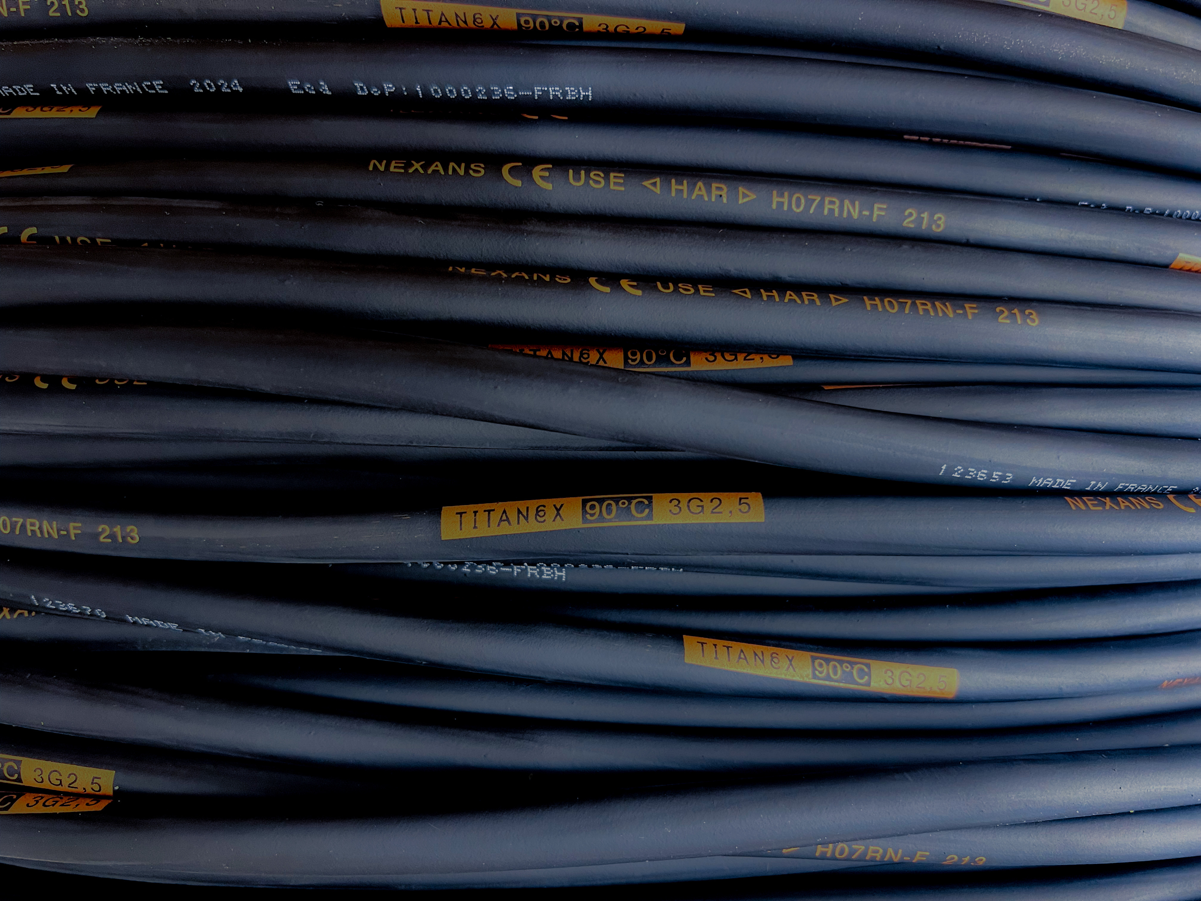 Tourflex custom cabling