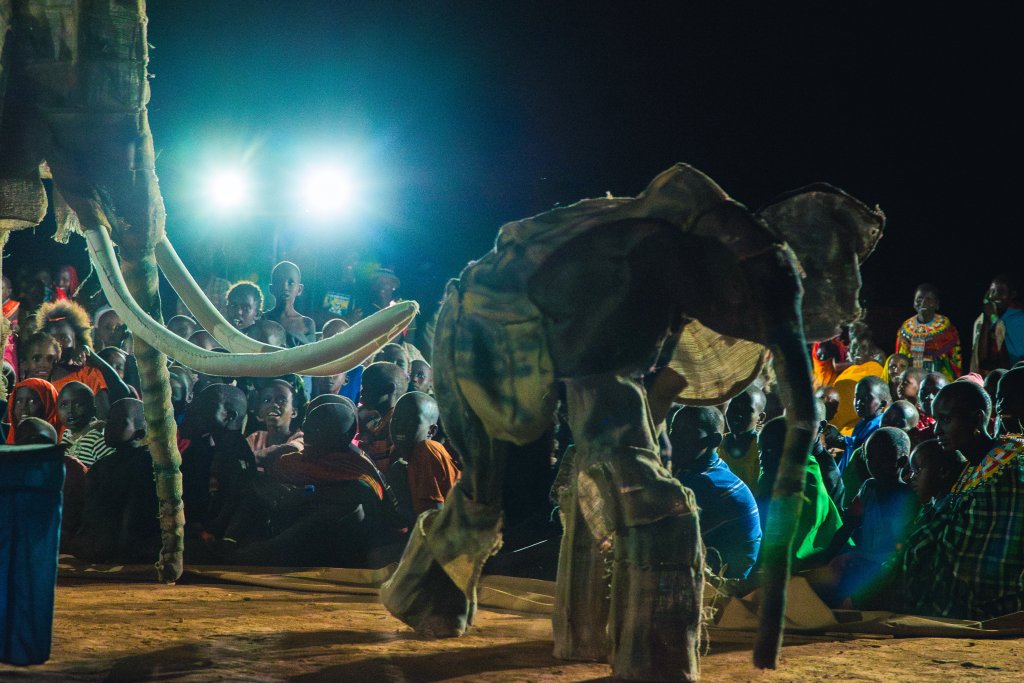 AC-ET - helping to take theatre on the road in Kenya.