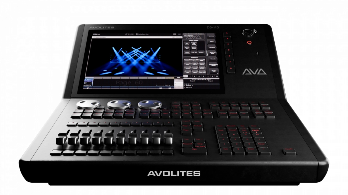 D3-110 - Compact 24U Titan console with touchscreen