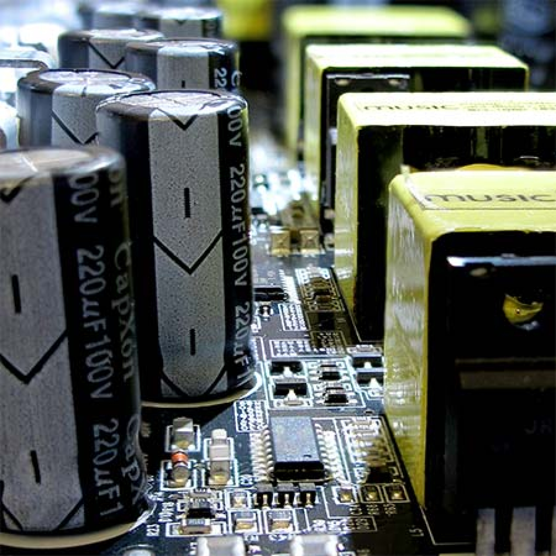 Lab Gruppen IPX Amplifiers - Muscle